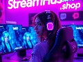 Аналитика и улучшение: Как анализировать стримы и улучшать контент в 2025 году